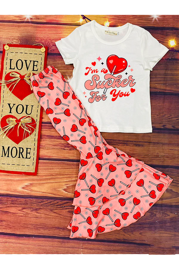 baby girls Valentines day clothing set