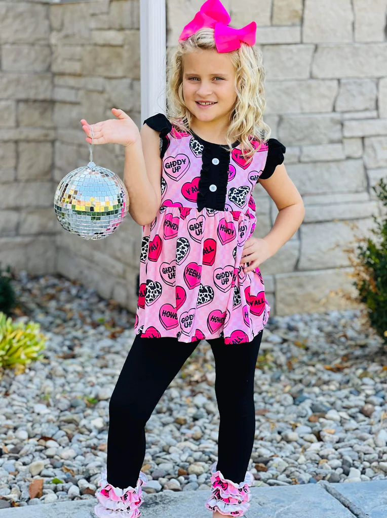wholesale girls Valentines day heart clothing set