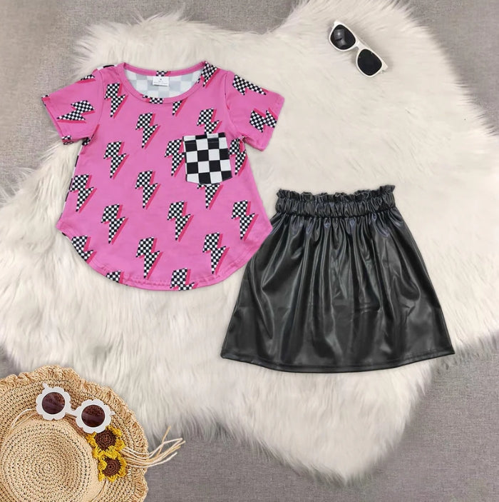 GT0227+GLK0013 hot pink flash shirt black leather skirt summer outfit