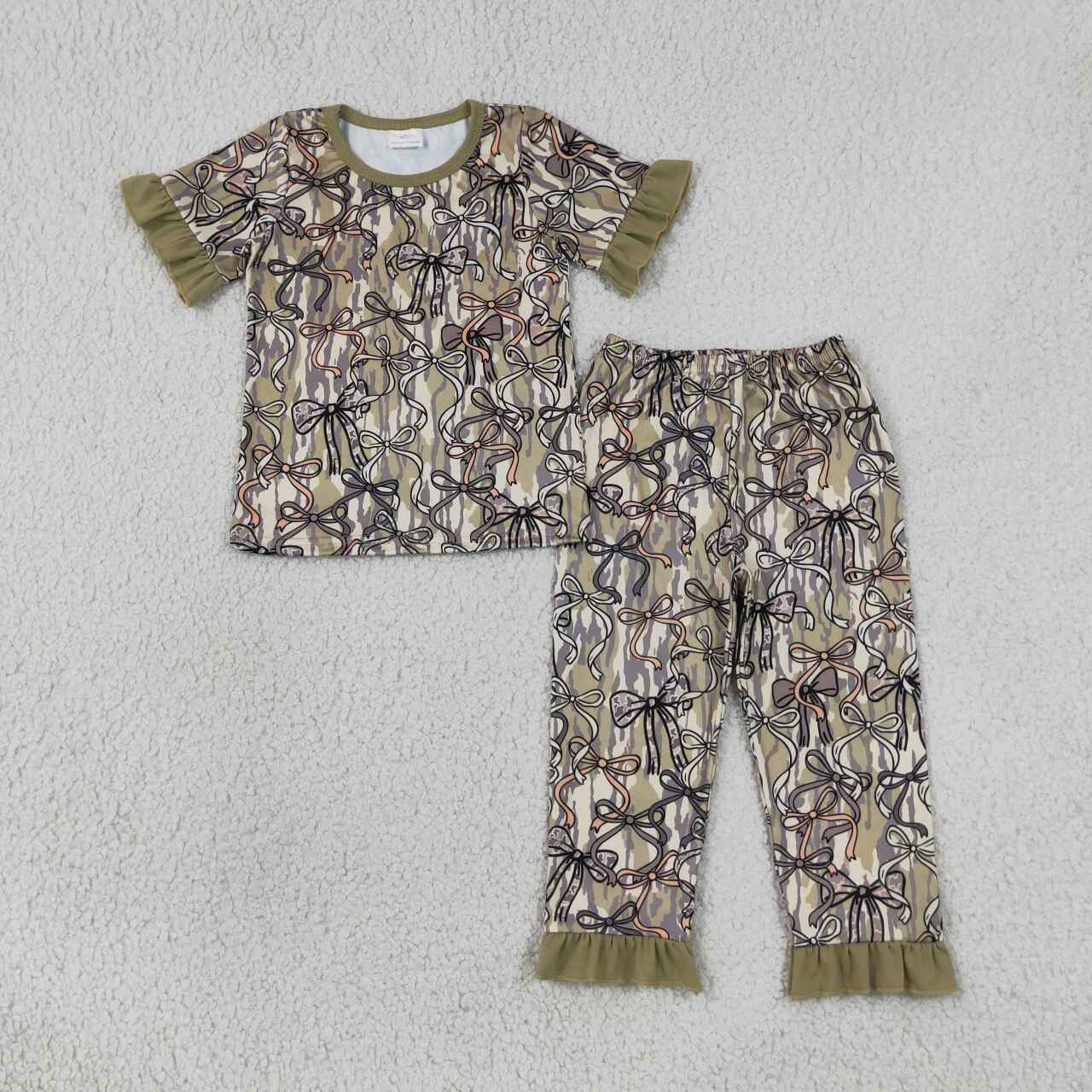 Baby girls camo bow short sleeve outfit