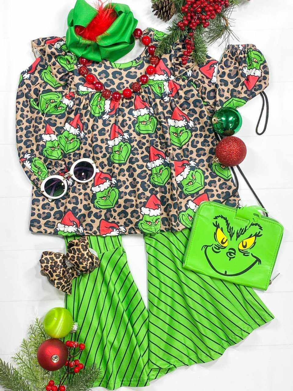 custom order girls Christmas green face boutique outfit, moq 3