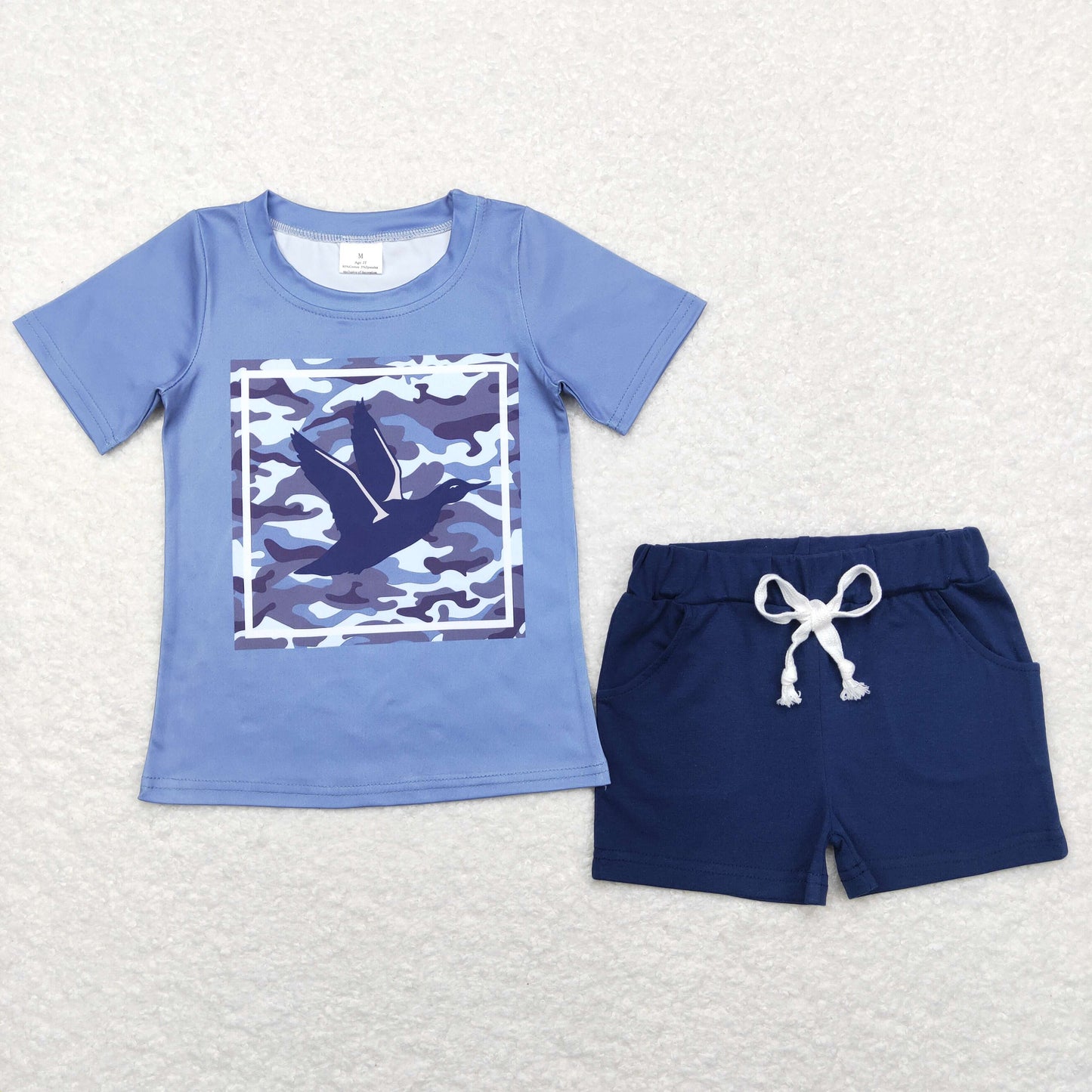mallard duck top navy shorts outfit
