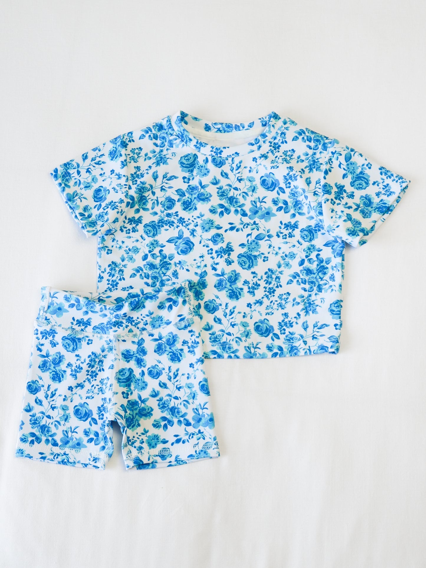 Toddle girl blue floral summer style outfit