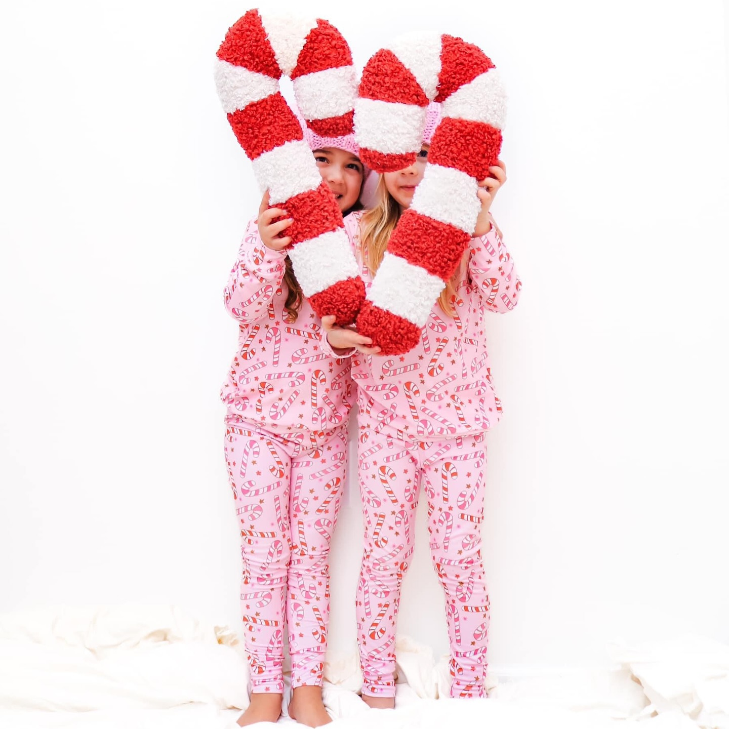 wholesale girl christmas candy cane pink pajama set preorder