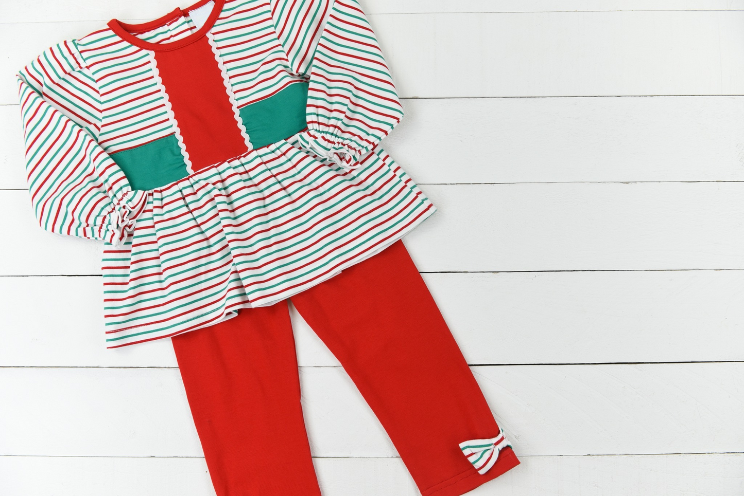 Wholesale price girls Christmas red green stripes tunic top matching leggings outfit preorder