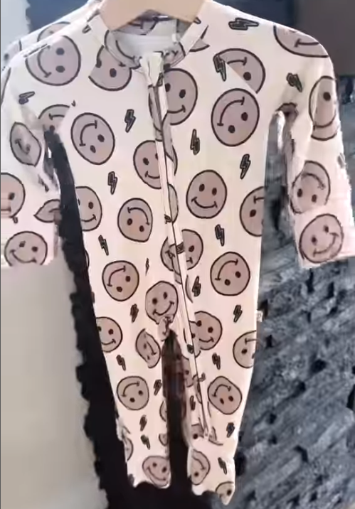 Smile face flash long sleeve zip romper preorder