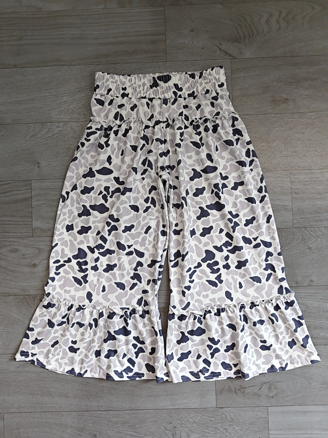 Girls light grey yoga flare pants preorder