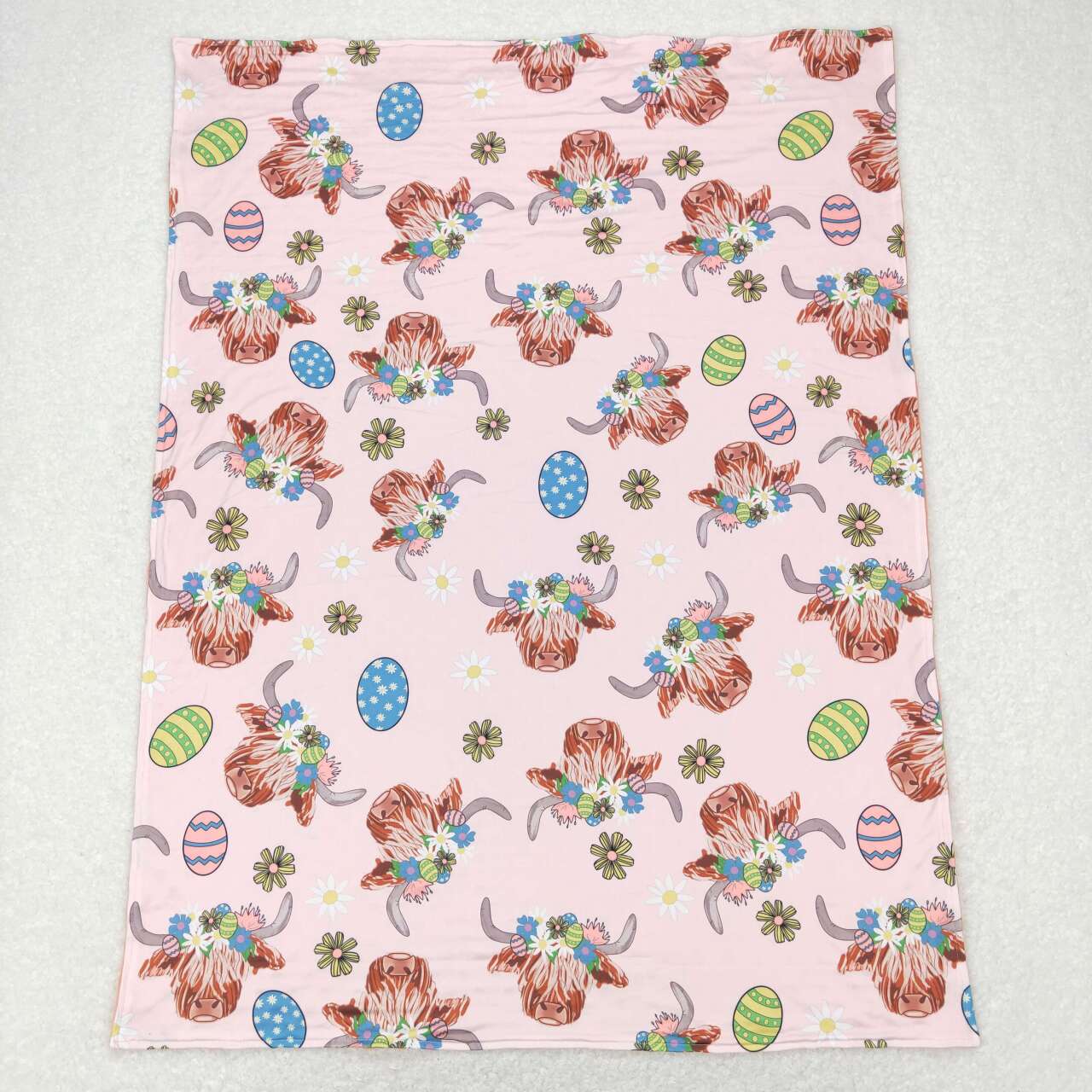 Highland cow Easter egg blanket