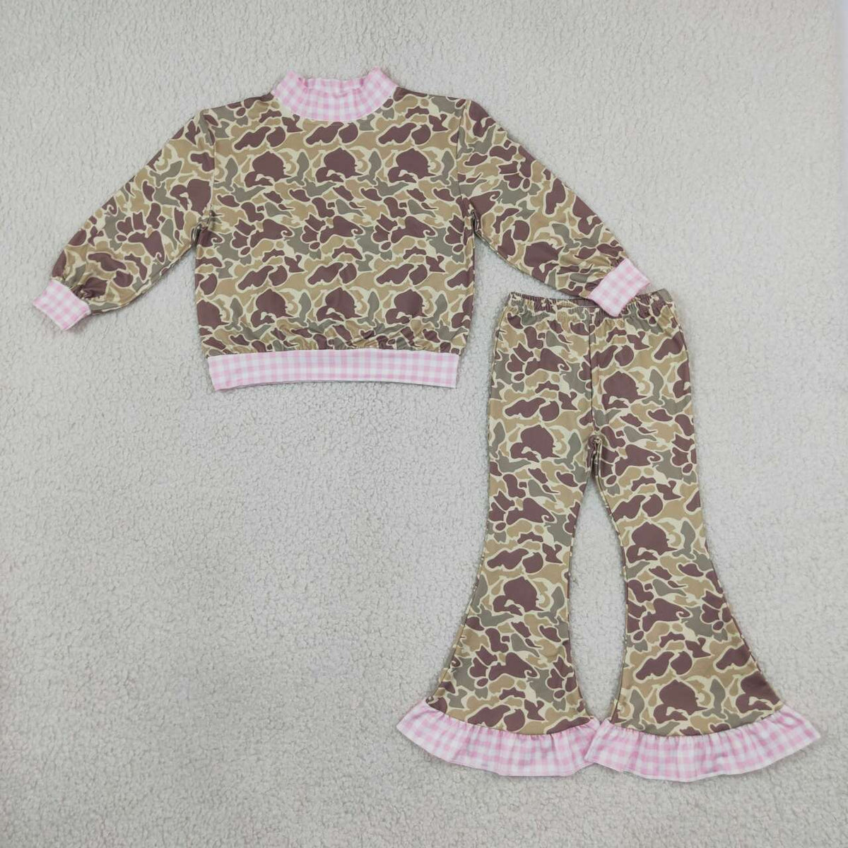Khaki camo long sleeve top matching pants girls fall winter outfit