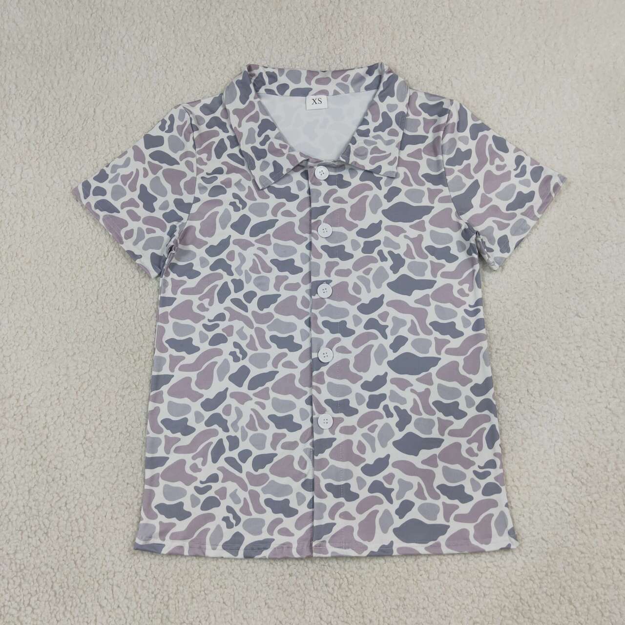 Adult man light grey print short sleeve button shirt top