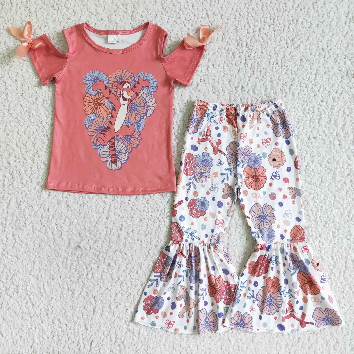 girls print cartoon bell bottom pants outfit