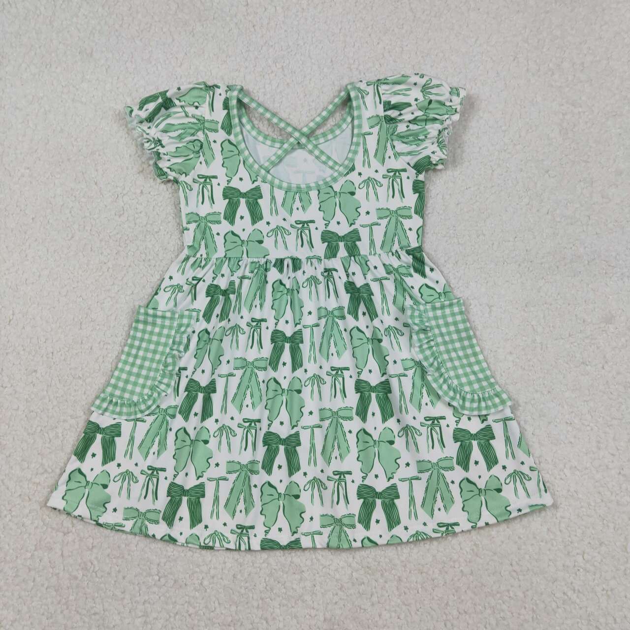 Girls Saint Patrick's Day green bow short sleeve dress