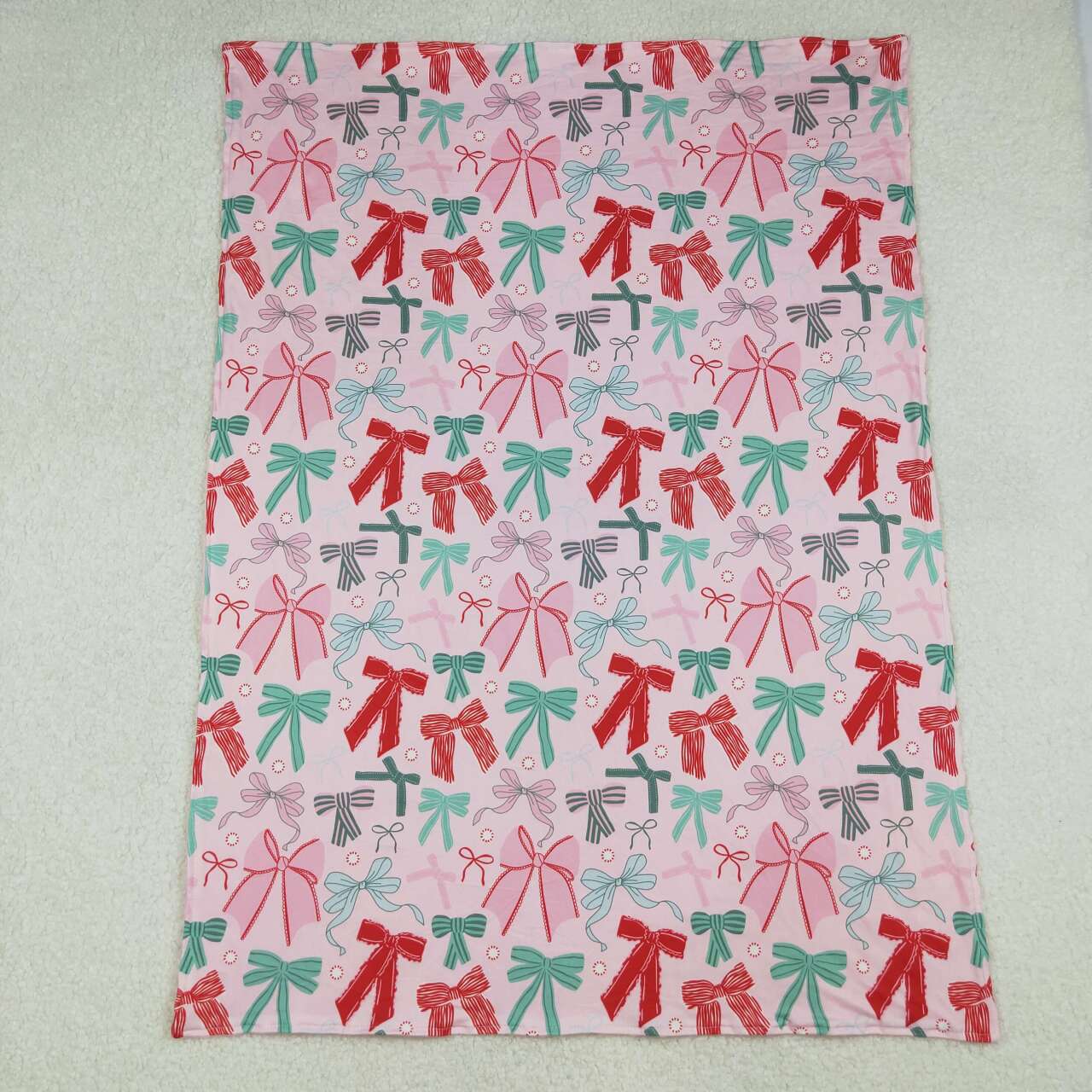 toddle kids Christmas red green bow soft blanket