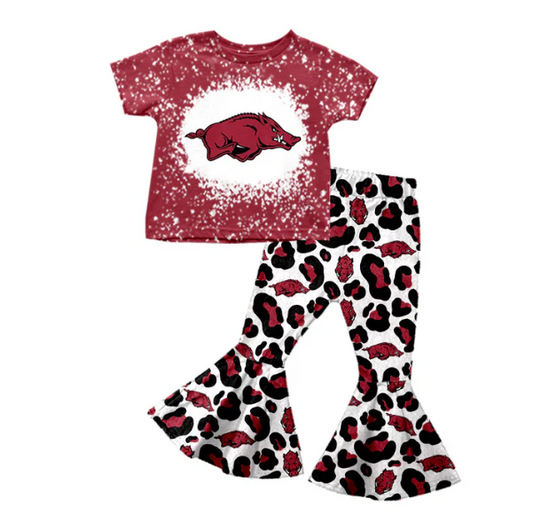 Girls team design outfit