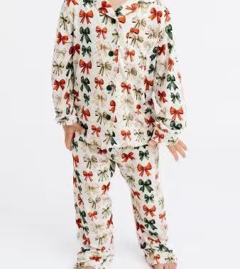 Christmas green red bow design girls long sleeve pajama set preorder