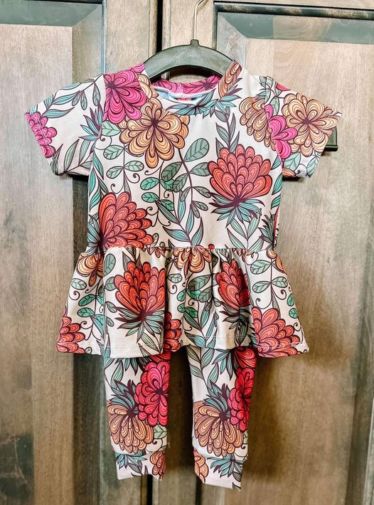 Wholesale baby girls floral boutique set