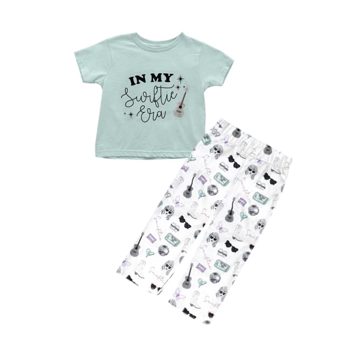 Adult women country music singer short sleeve outfit