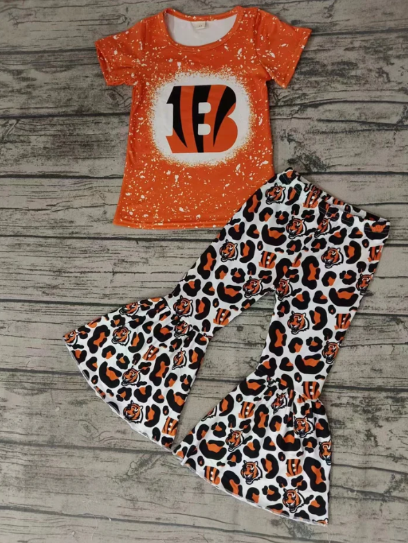 baby girl college team design outfit