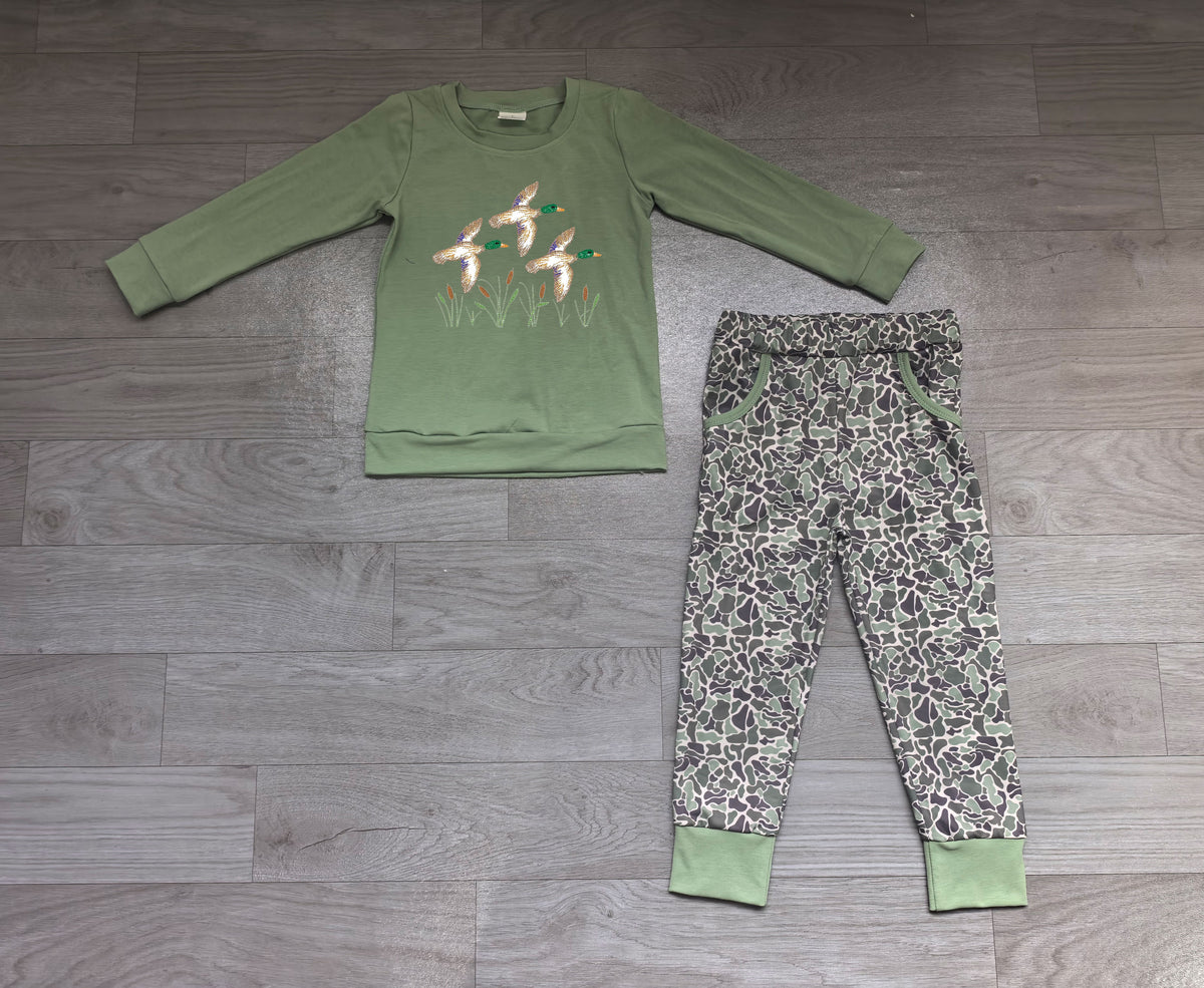 Duck long sleeve embroidery top camo pants baby boy outfit preorder