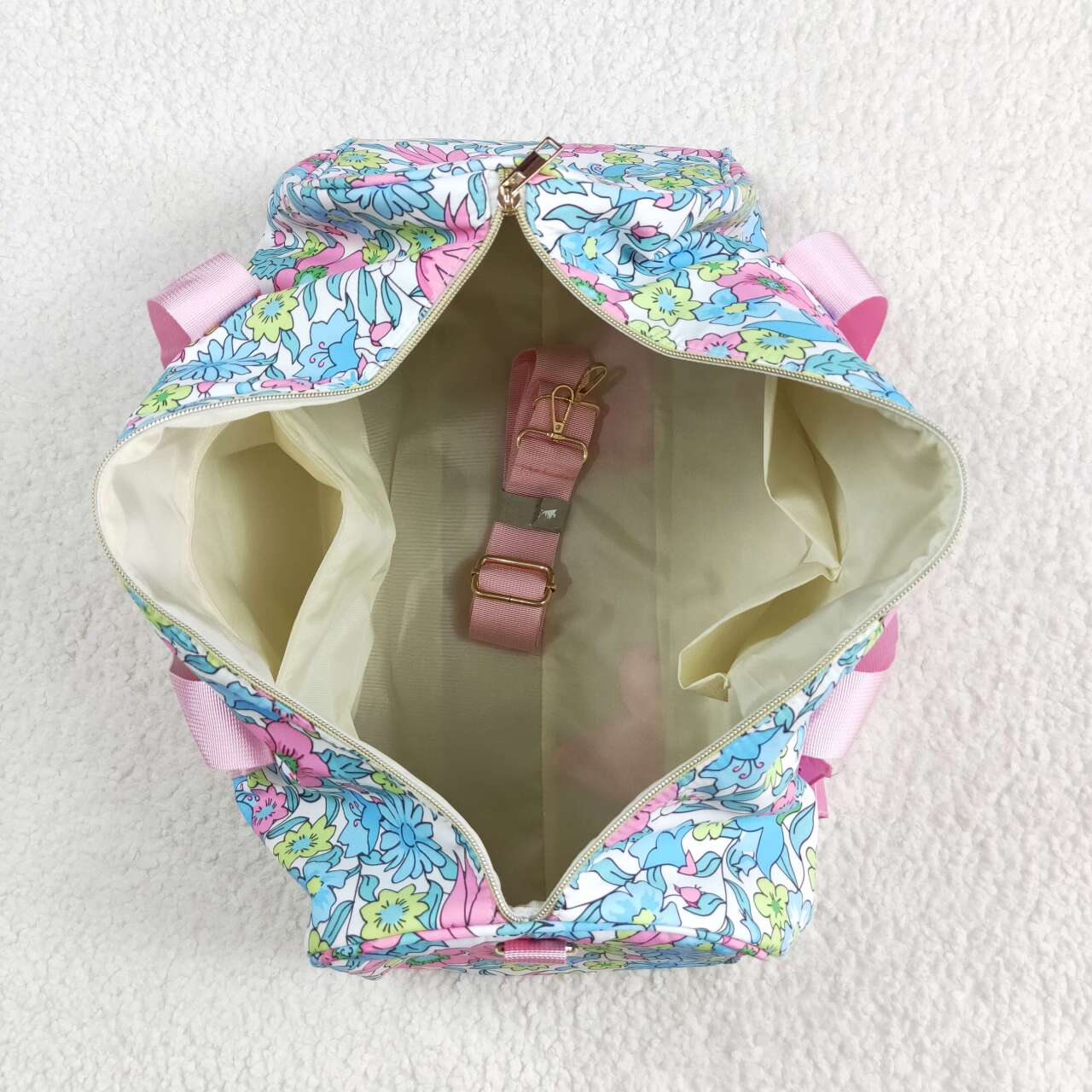 Blue flower duffel bag sports bag