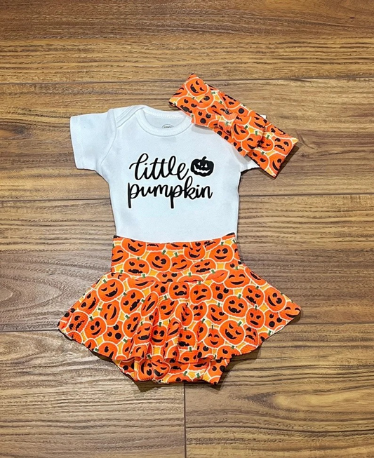 Little pumpkin Halloween bummies set preorder