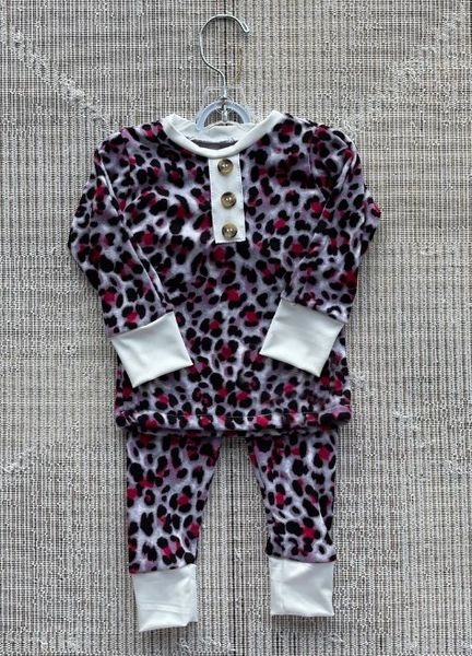 baby long sleeve leopard outfit preorder