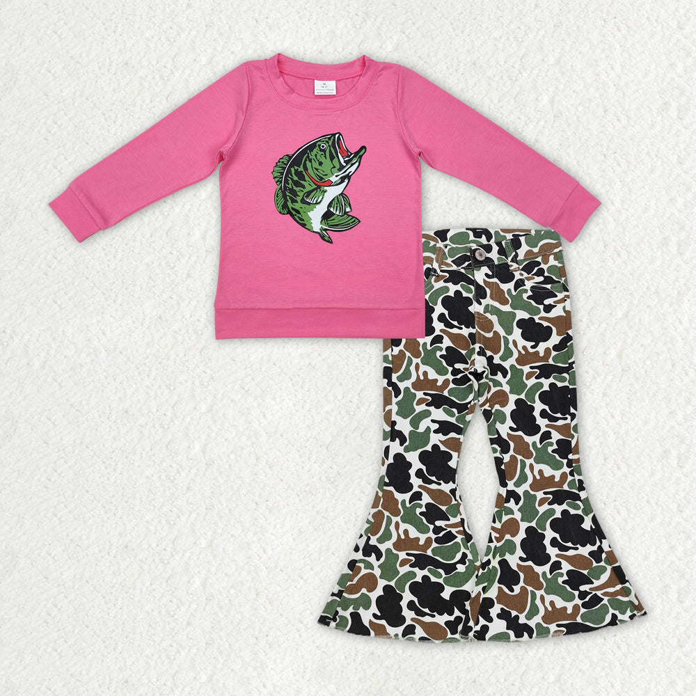 Hot pink fishing top camo jeans pants outfit