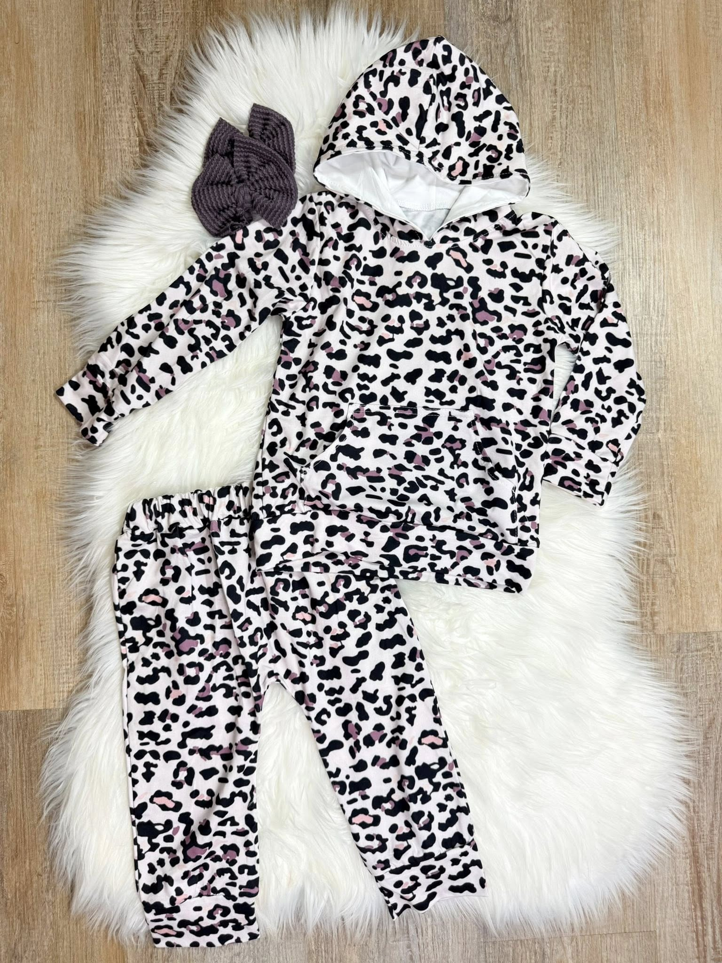 Black leopard design girls long sleeve outfit preorder
