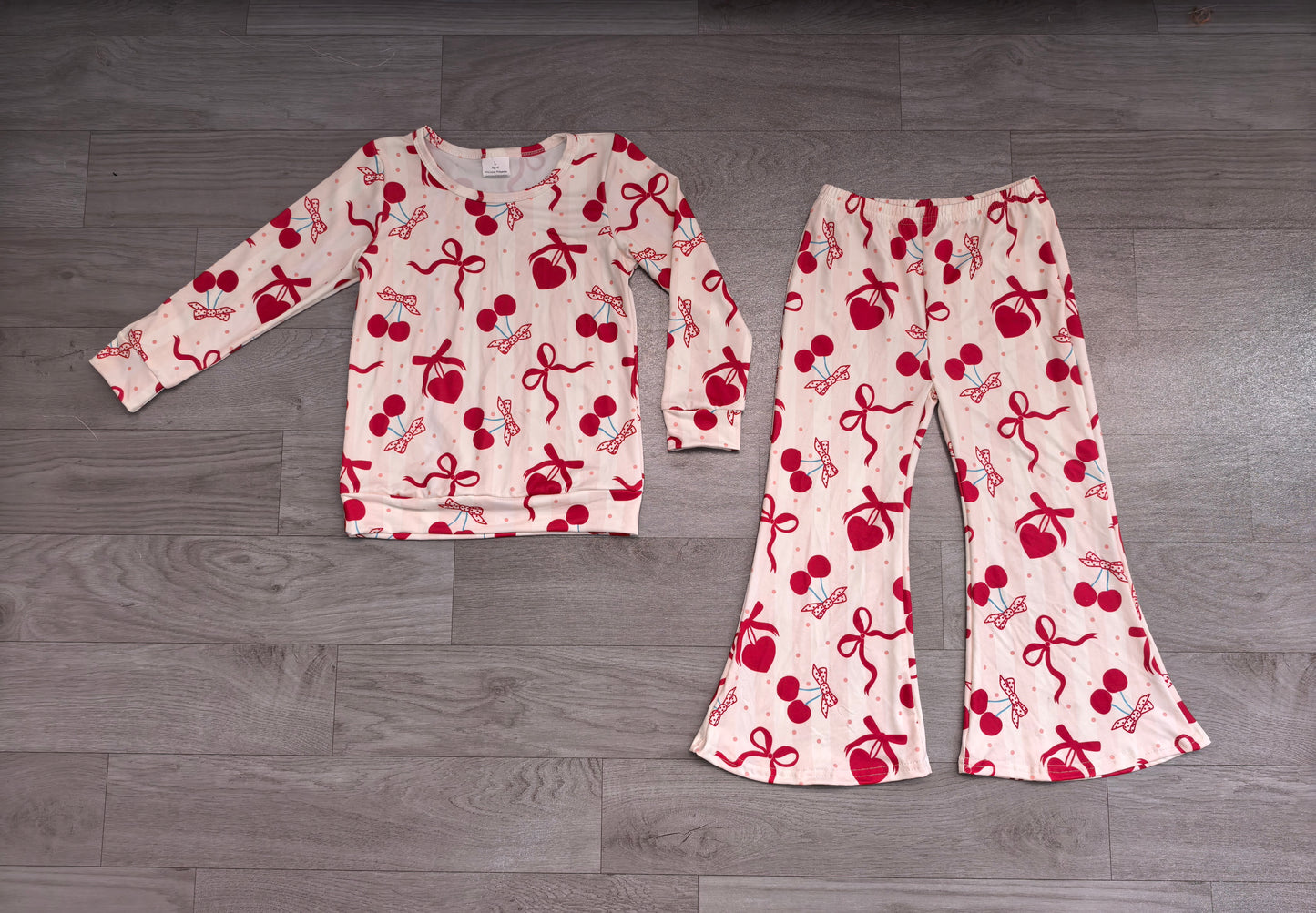 Long sleeve valentines heart top matching pants girl wholesale factory price outfit preorder