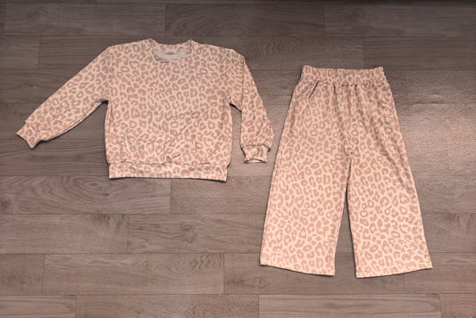 Long sleeve grey leopard top matching pants girl outfit preorder