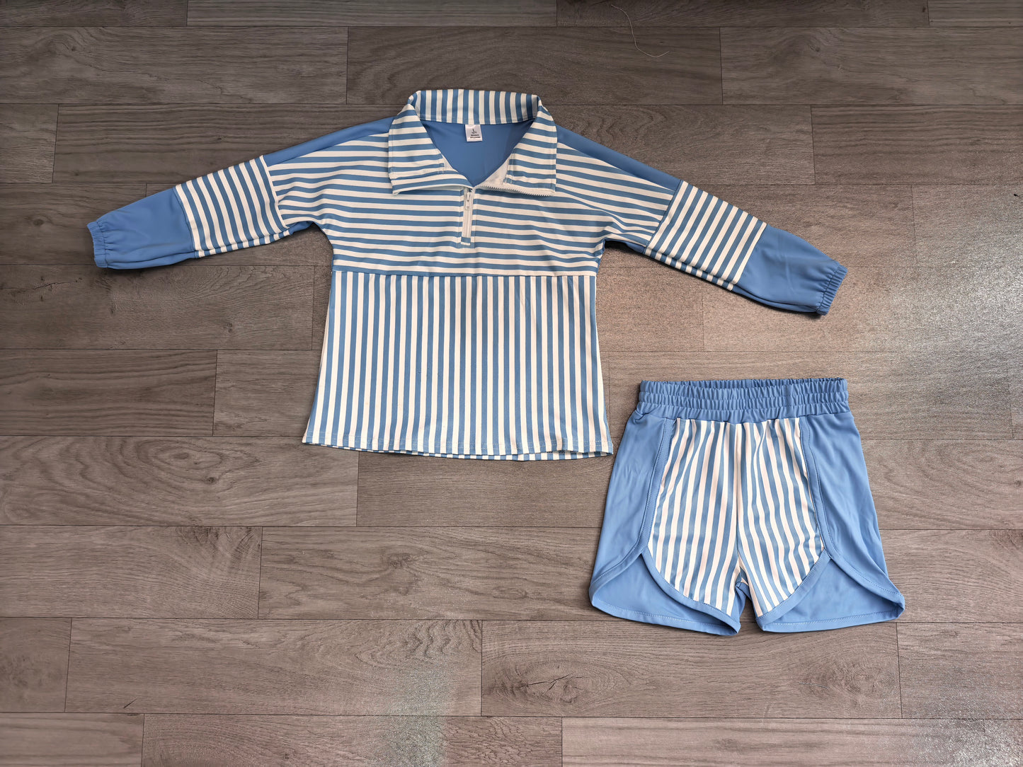 Dark blue long sleeve yoga pullover top matching shorts girls outfit preorder