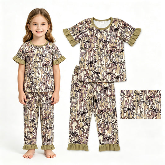 Baby girls camo bow short sleeve outfit