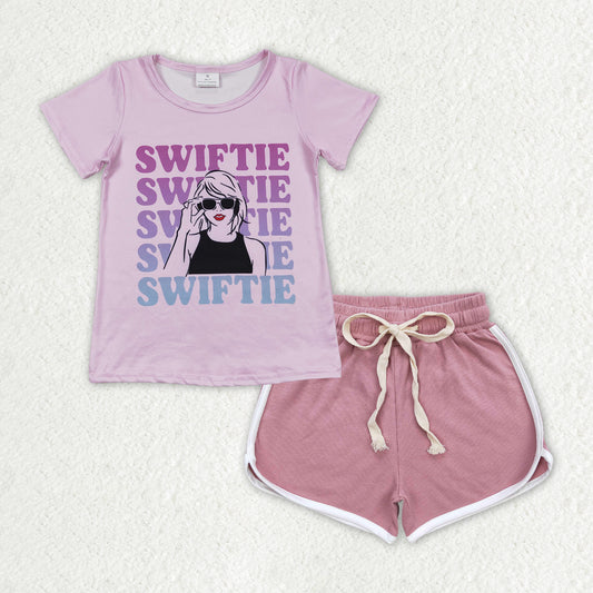 swiftie short sleeve shirt dark pink shorts summer outfit