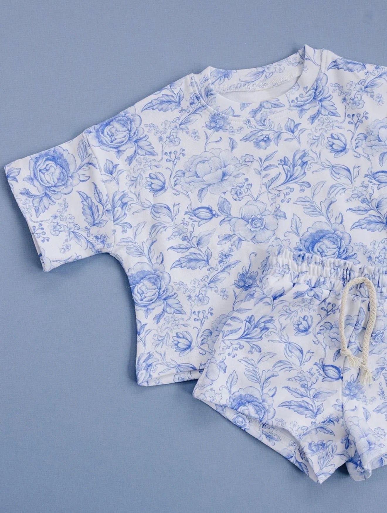 Girl short sleeve blue flowers top matching shorts summer outfit preorder