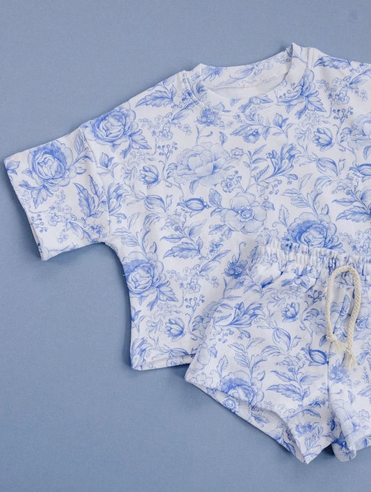 Girl short sleeve blue flowers top matching shorts summer outfit preorder