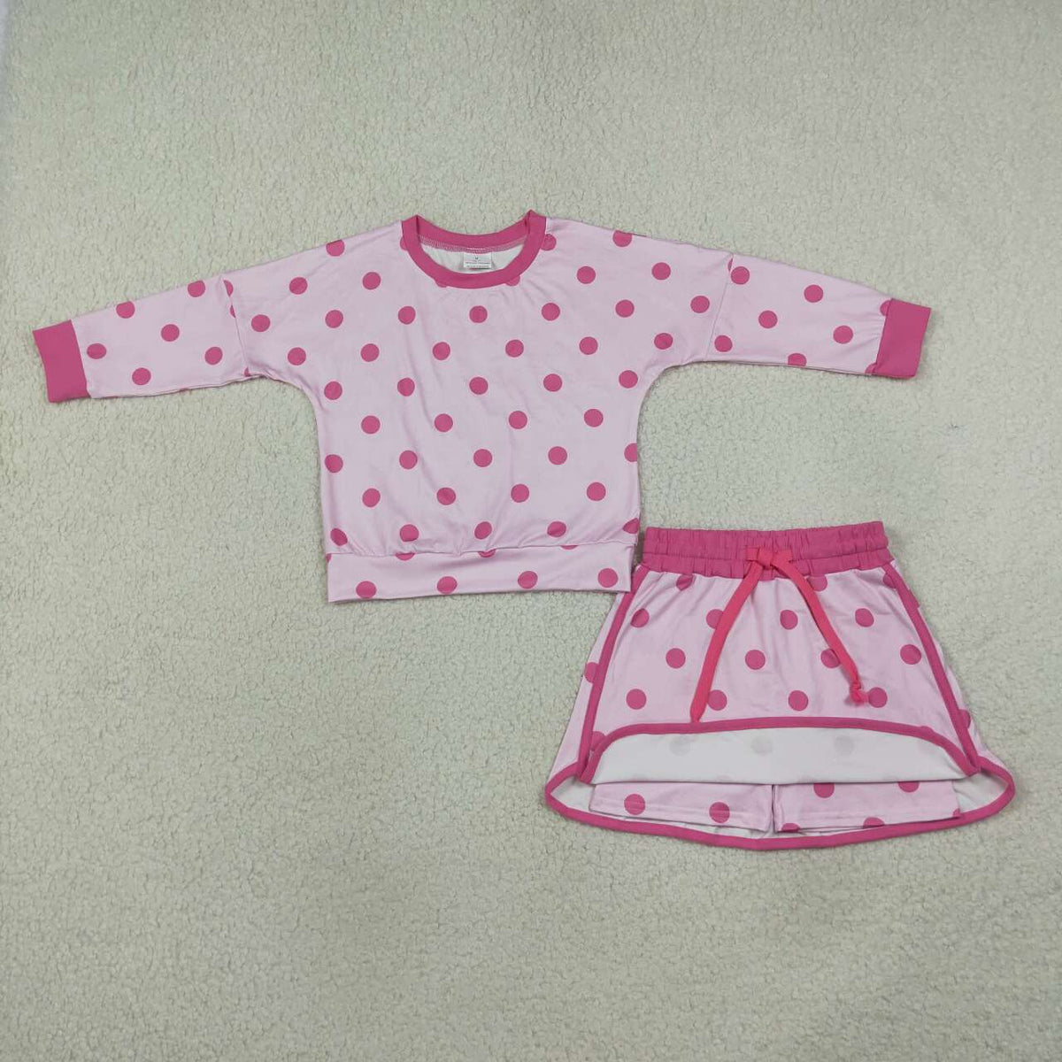 Lt pink color polka dots long sleeve top matching shorts girls outfit