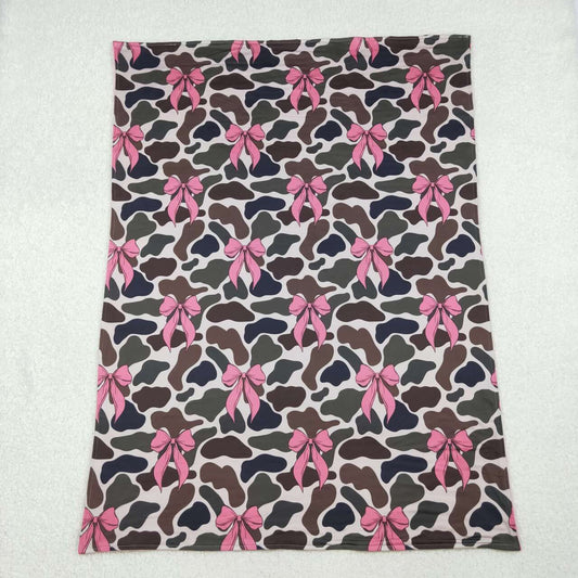 Pink bow camo print kids fleece blanket