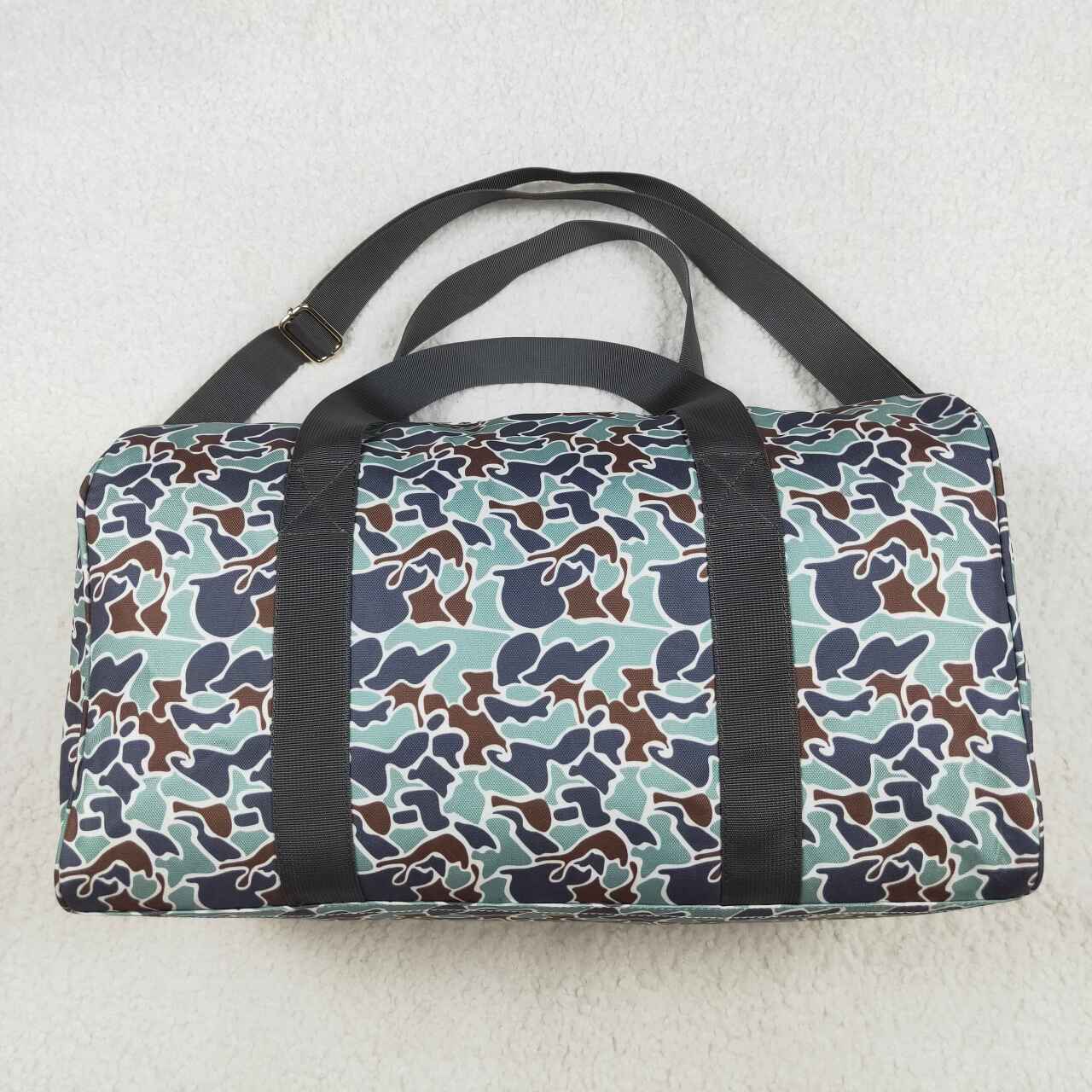 new style green camo print duffle bag