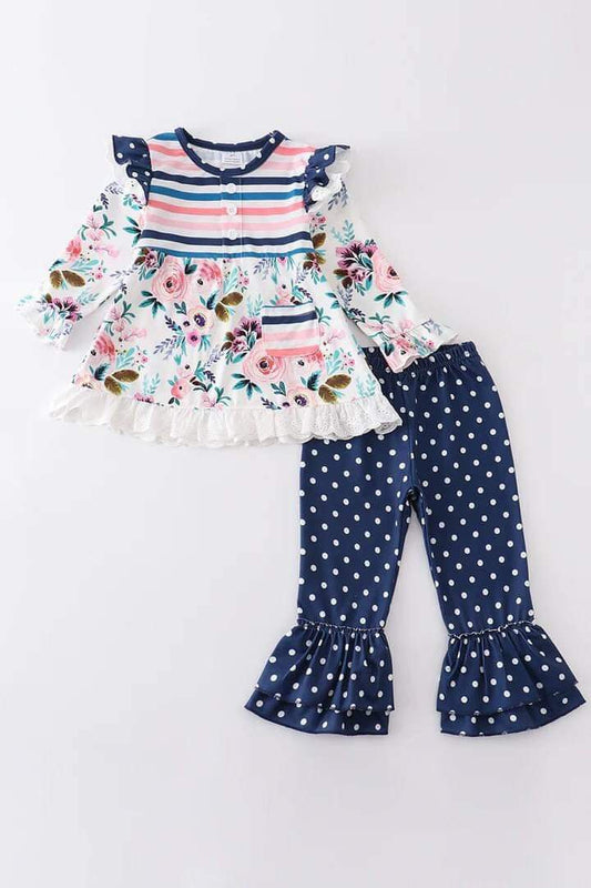 Baby girl floral clothing set