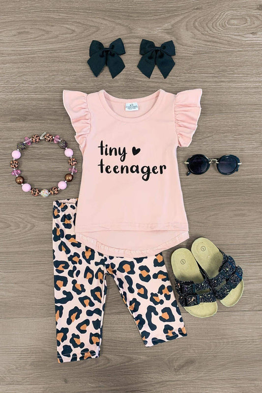 Baby girl clothing set