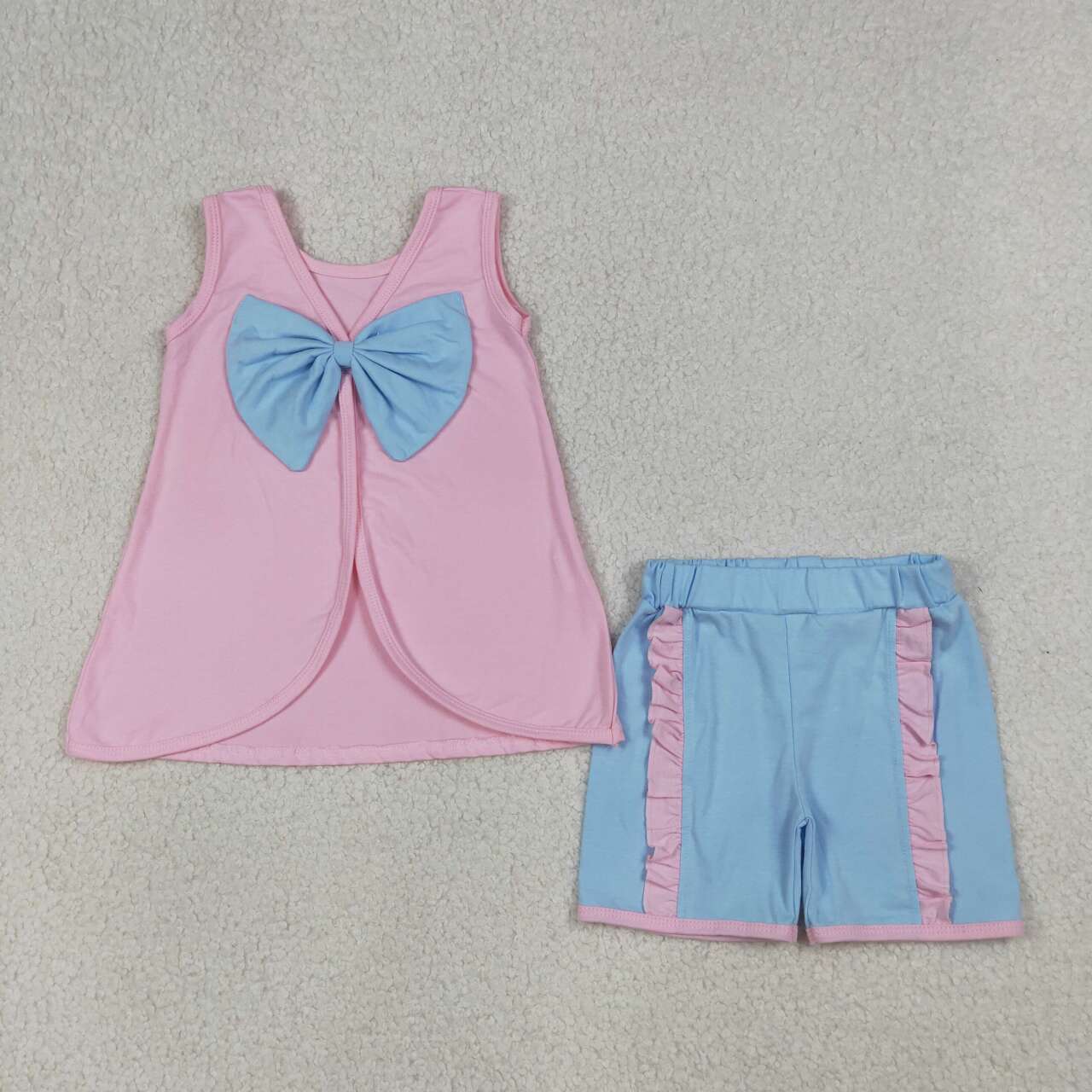 Pink tank top matching shorts girl summer outfit