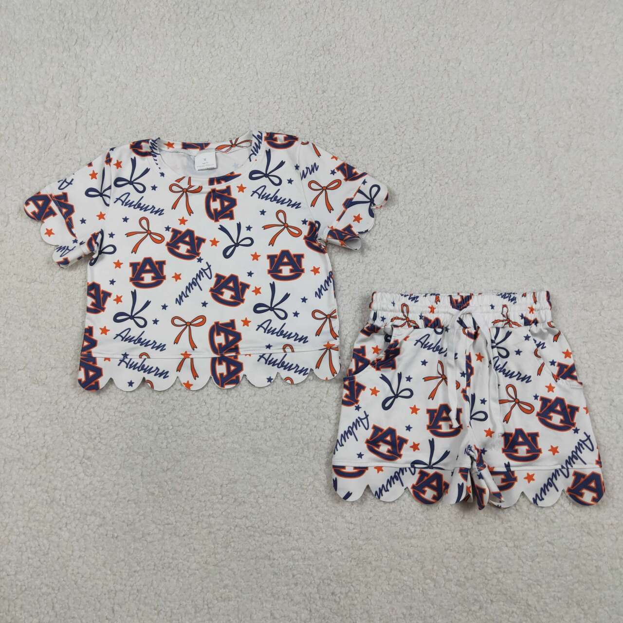 UA team top matching outfit girl collegiate outfit