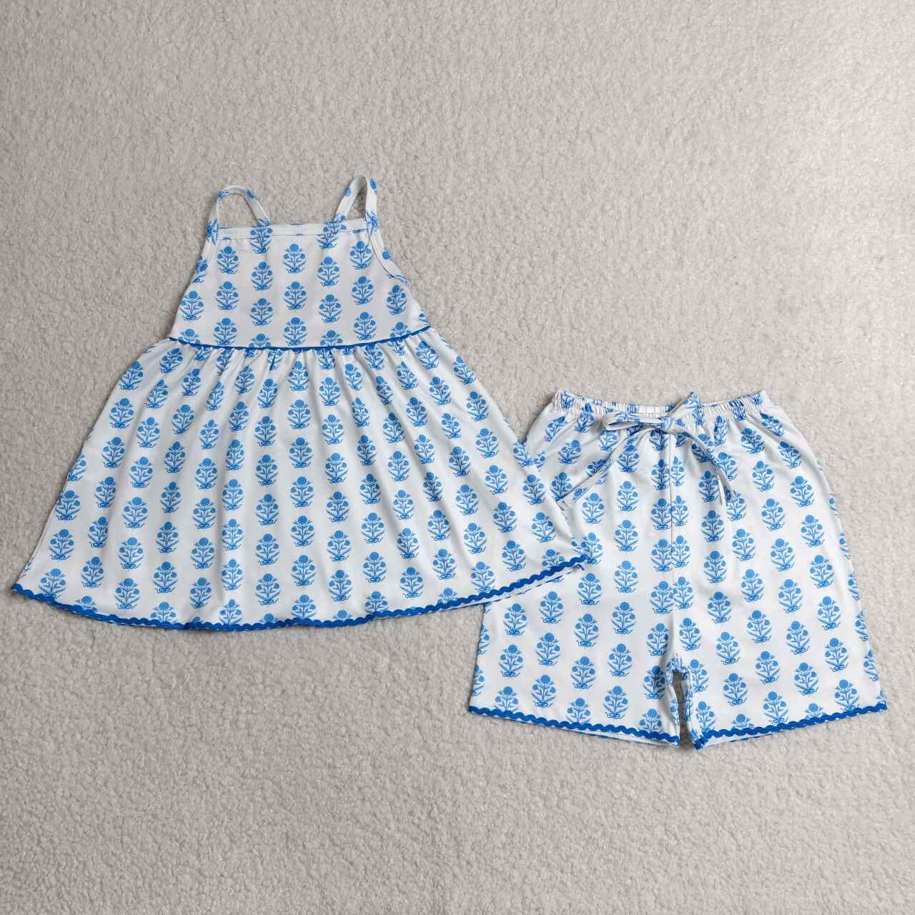 Blue flowers design top matching shorts girls summer outfit