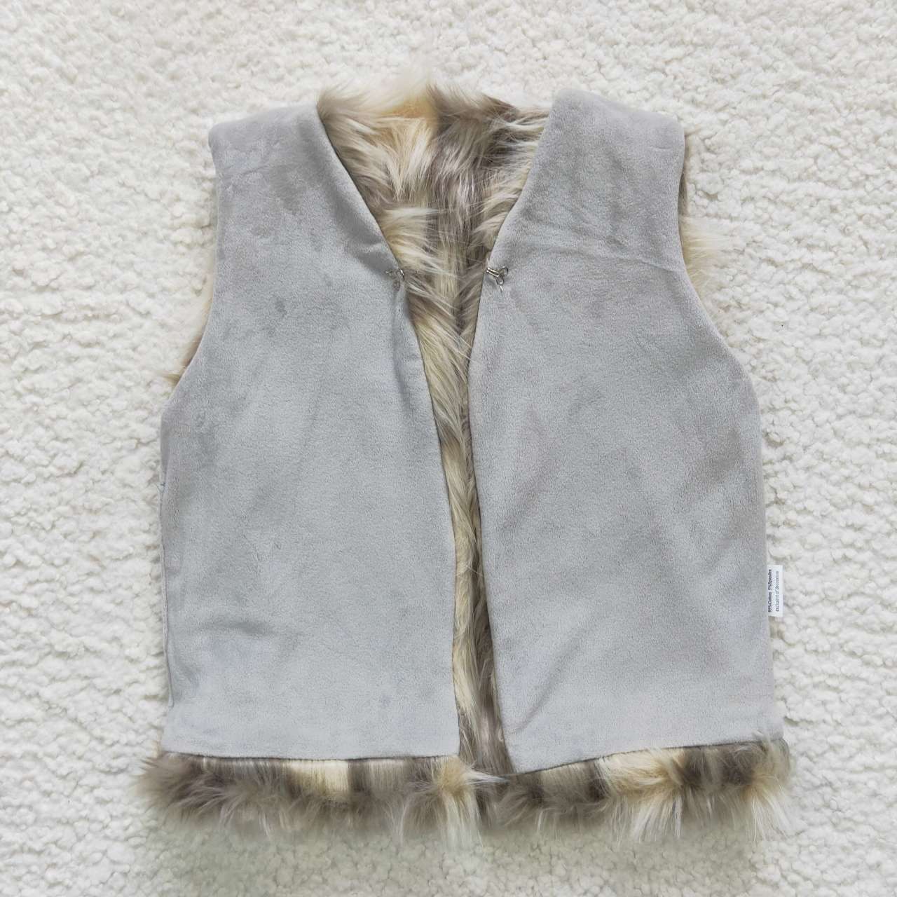 Girls faux fur vest