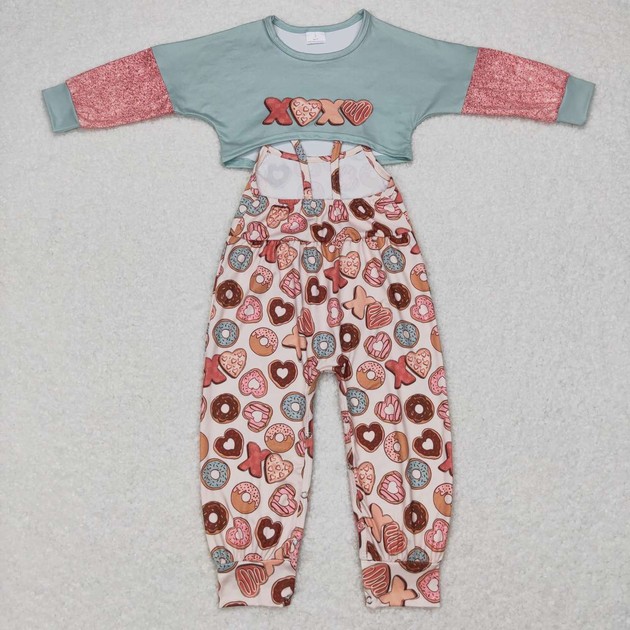 Xoxo Valentines day donut suspender 2pcs clothes set