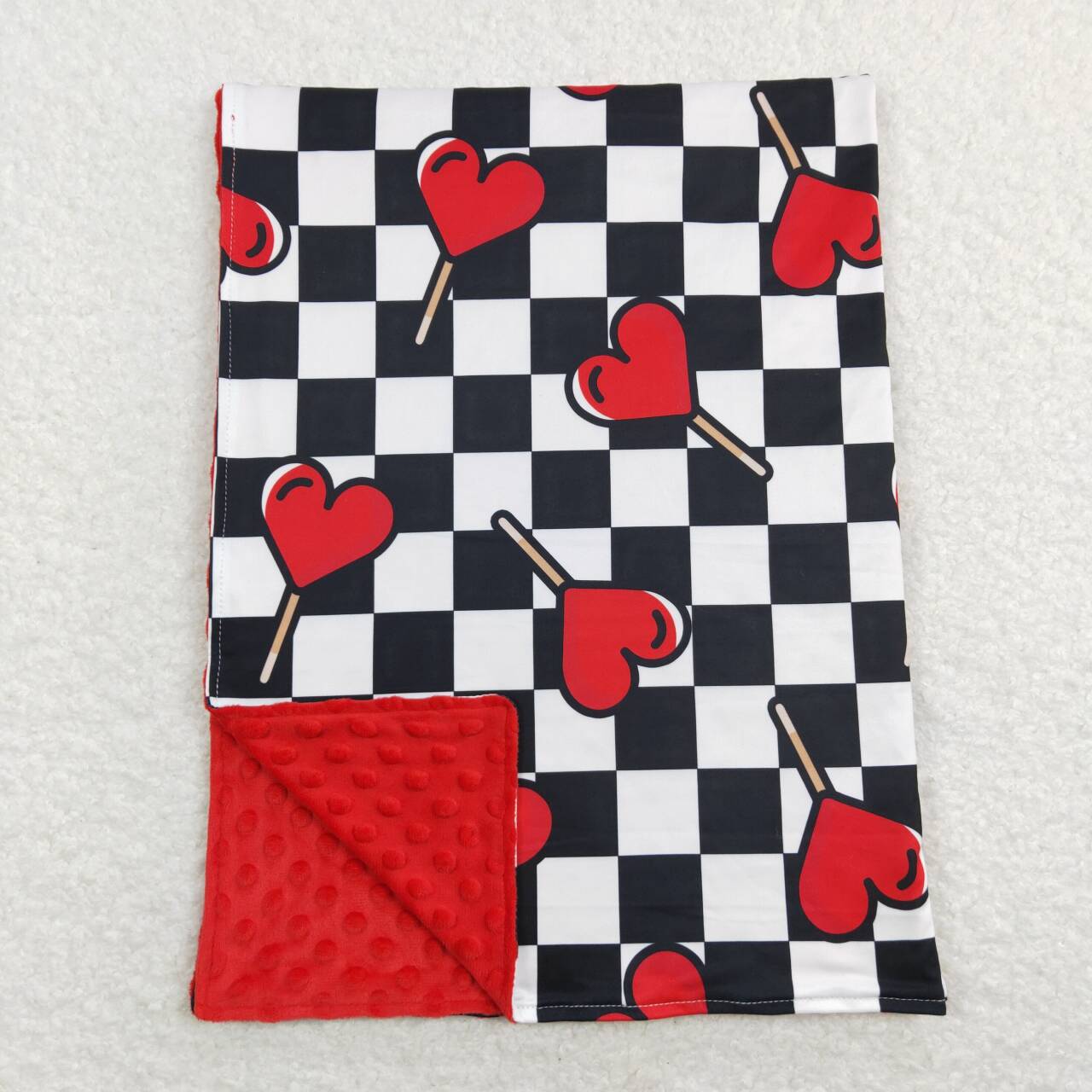 valentines day heart black checkered blanket