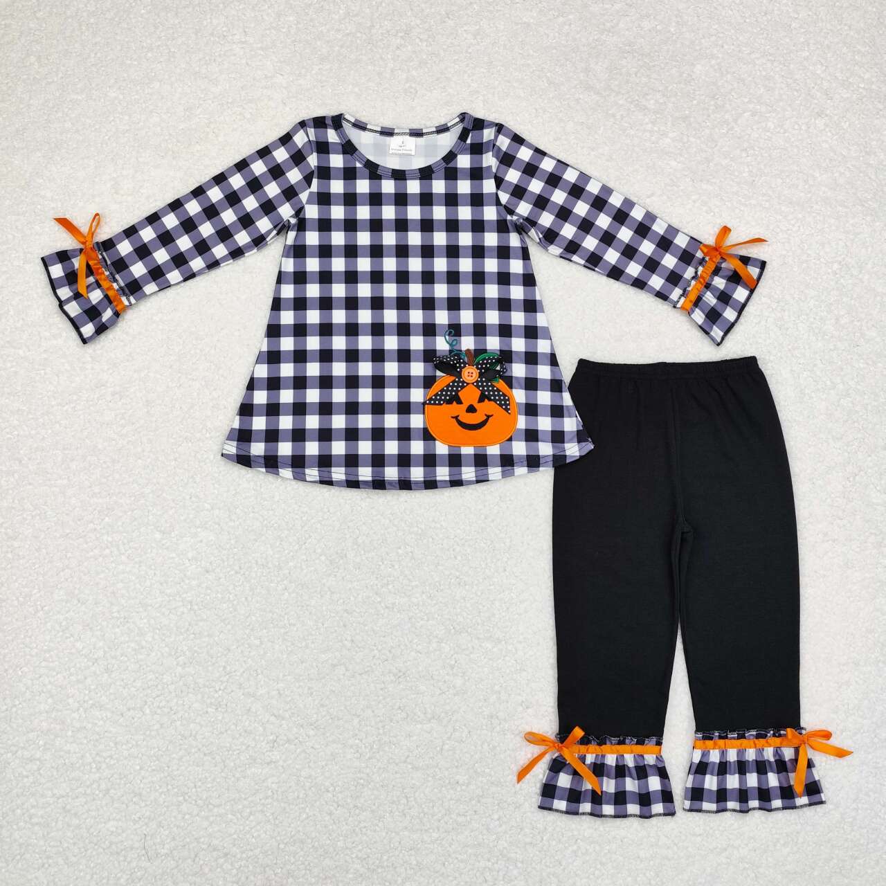 Wholesale girls embroidery Halloween pumpkin black plaid matching outfit