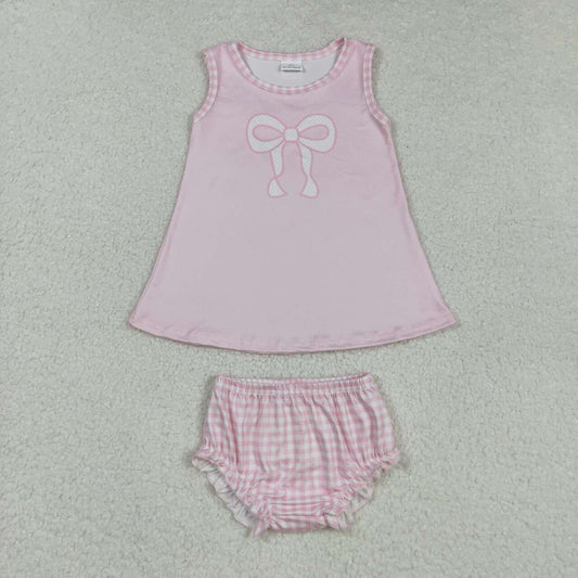 baby girl pink plaid dog design bummies outfit