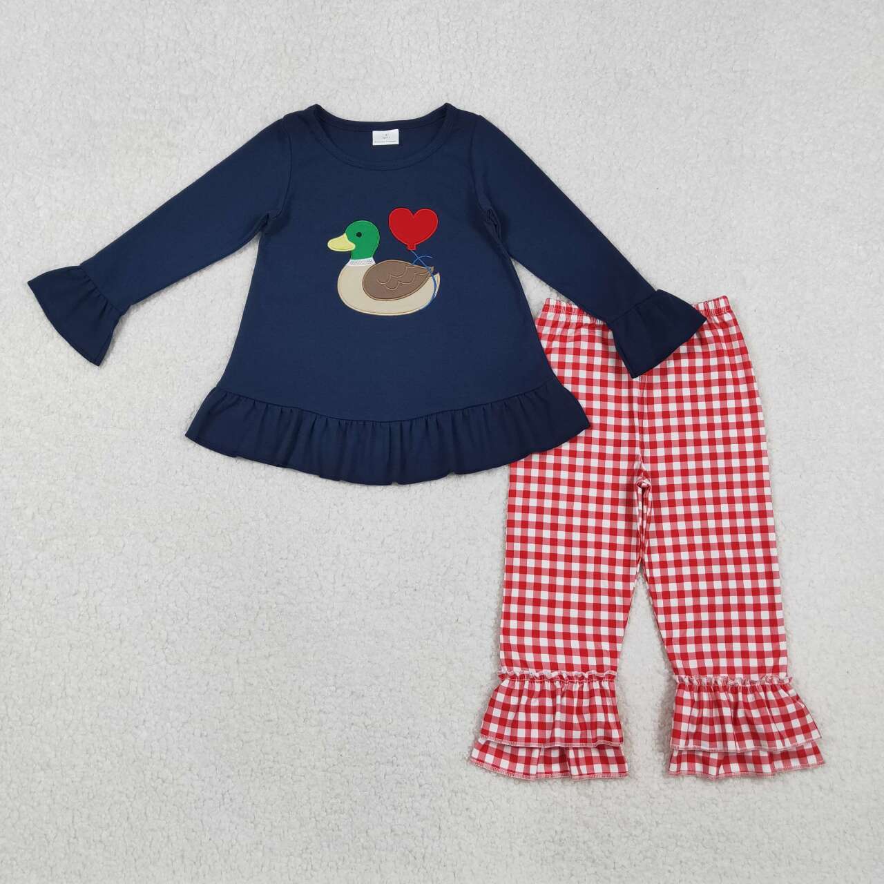 Embroidery duck design girls Valentines day outfit