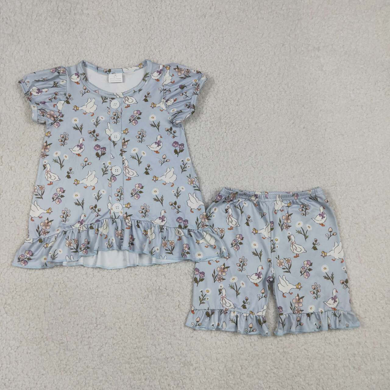 Goose floral top matching shorts girl summer outfit
